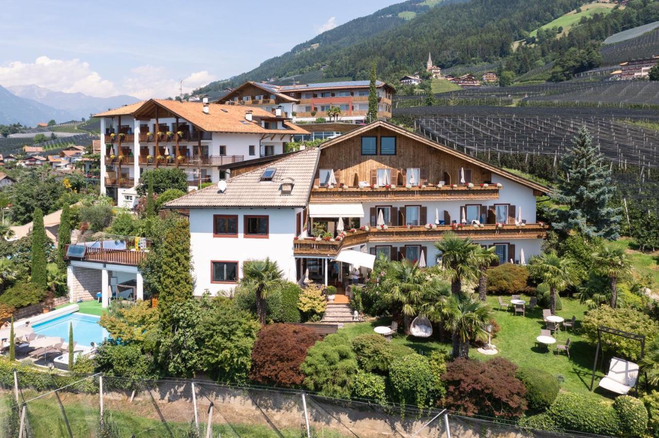 Pension Zum Burggraefler Scena Exterior foto