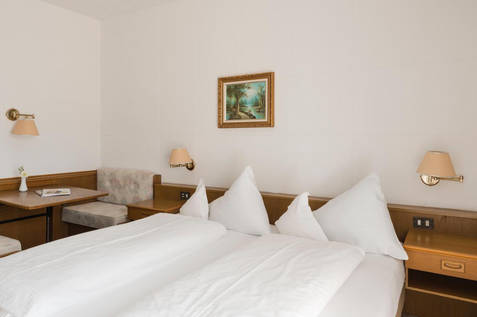 Pension Zum Burggraefler Scena Quarto foto